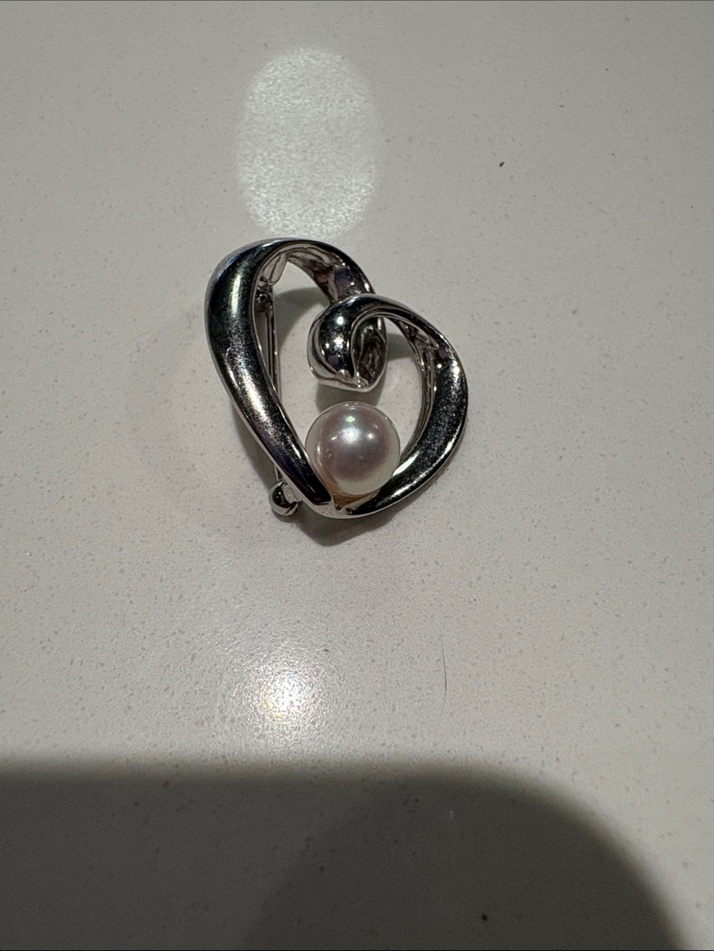 Heart & Pearl Brooch Pin